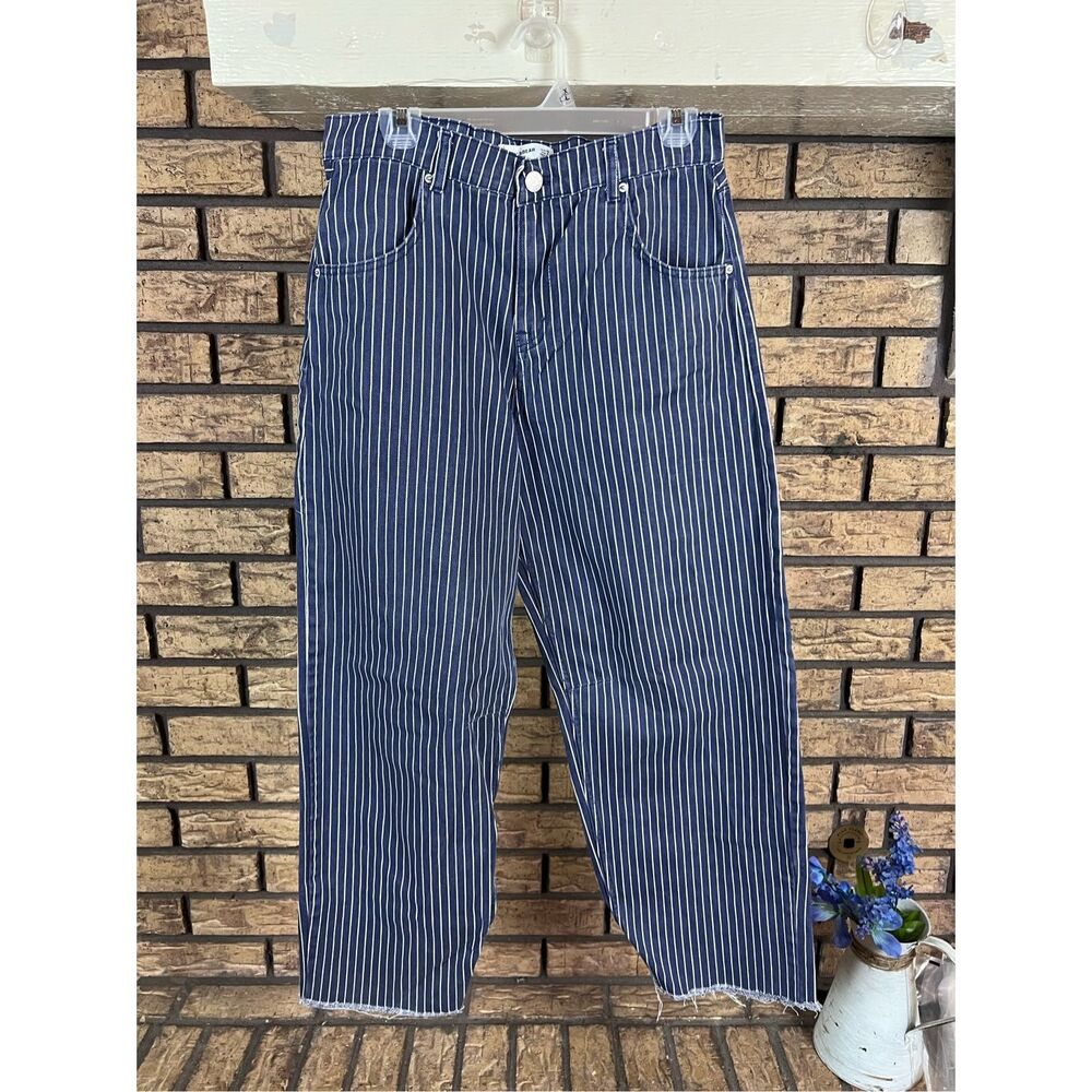 Pull and‎ bear striped pants size 6 ￼